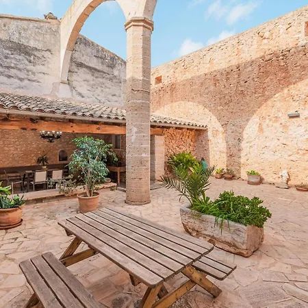 Villa Miquel Des Revellar *