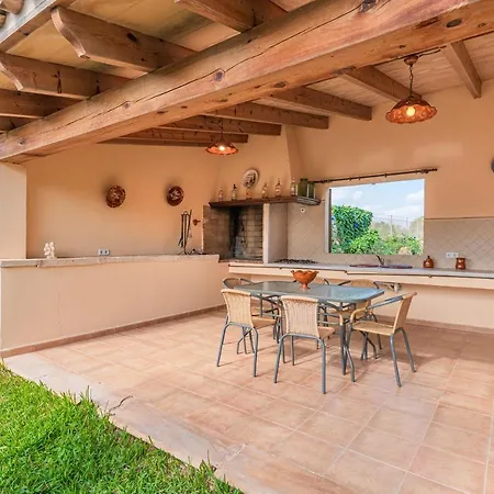 Villa Miquel Des Revellar *